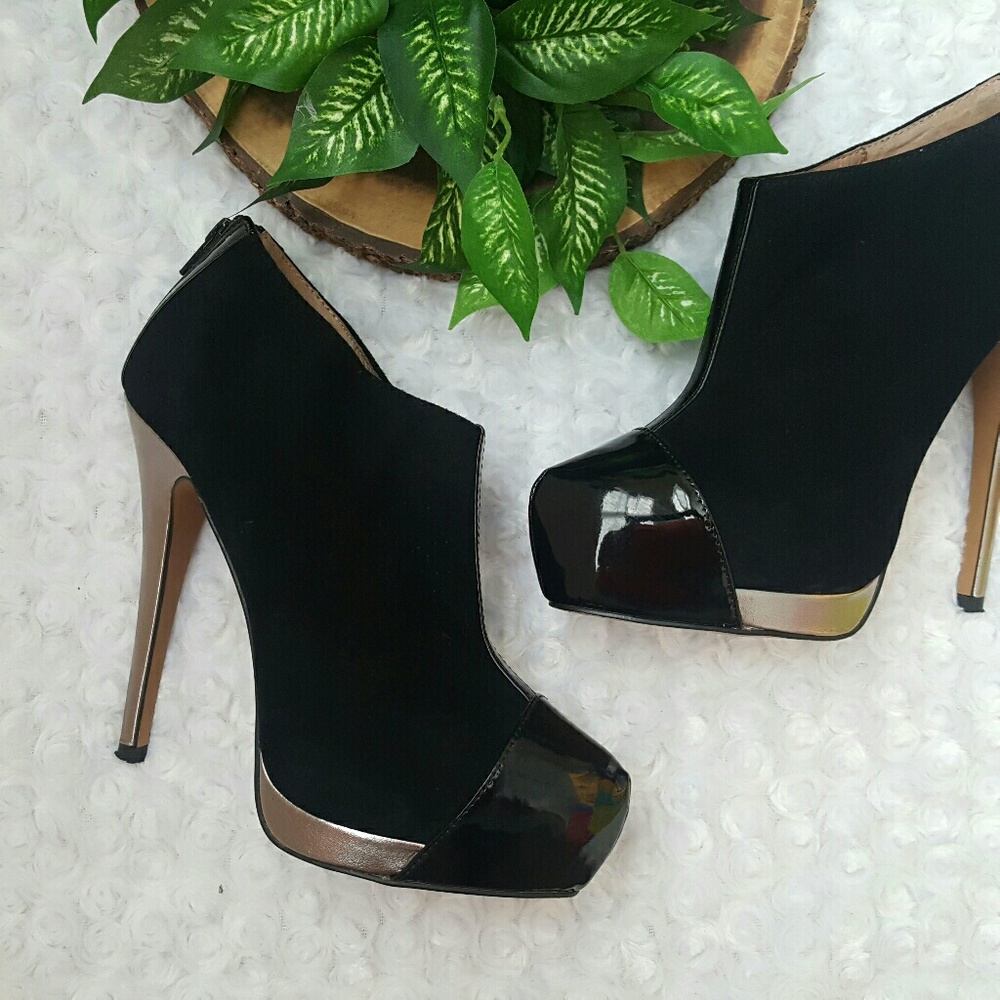 💰DEAL OF DAY💰 Black Aldo "Korsen"  Ankle Booties